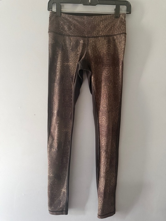 lululemon athletica Pants - lululemon athletica Bronze Metallic Patterned Leggings